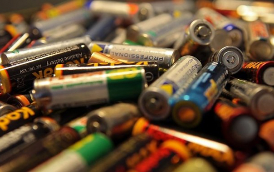 Uzsāk cīņu ar videi kaitīgiem atkritumiem – izlietotām baterijām