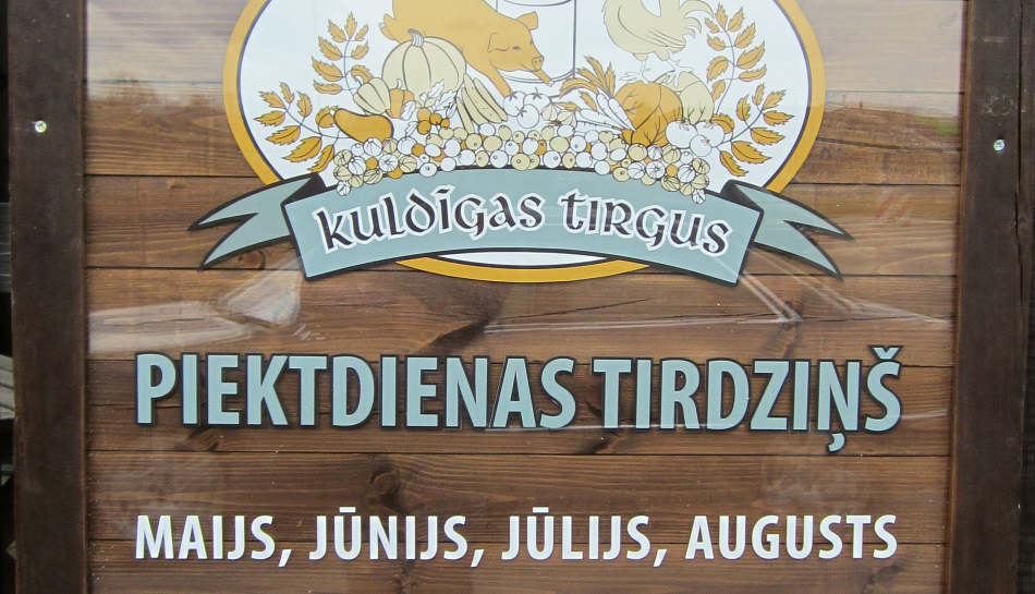 Tirdziņš piektdienas pēcpusdienā