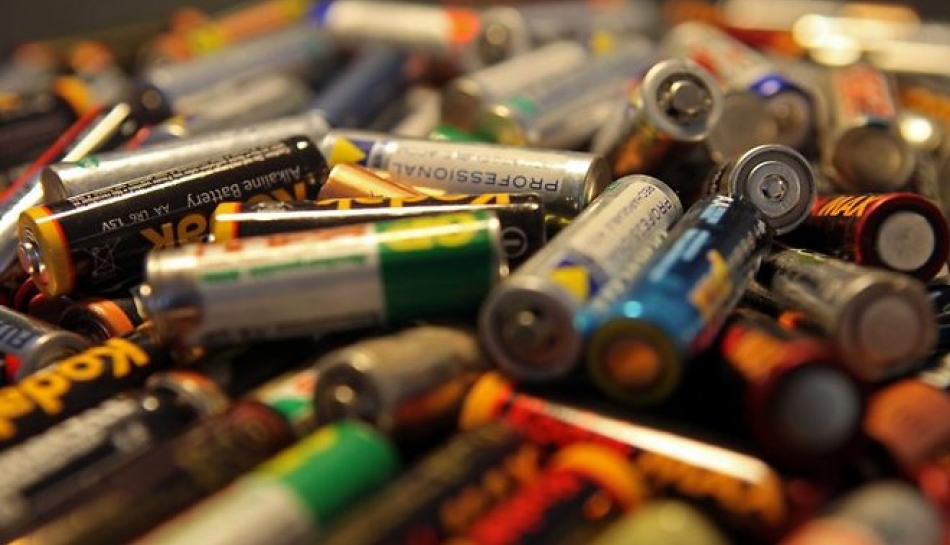 Uzsāk cīņu ar videi kaitīgiem atkritumiem – izlietotām baterijām
