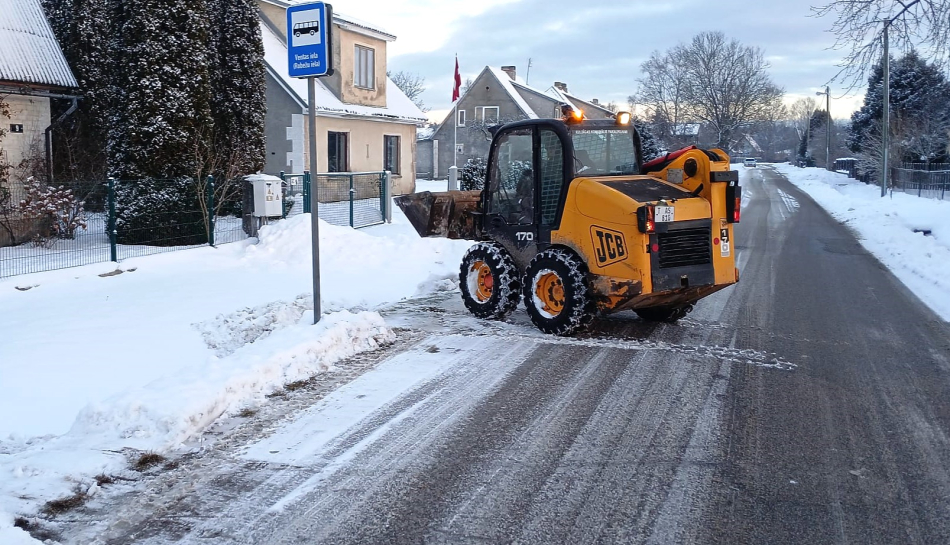 Aicinām laikus nodrošināt piekļuvi atkritumu konteineriem