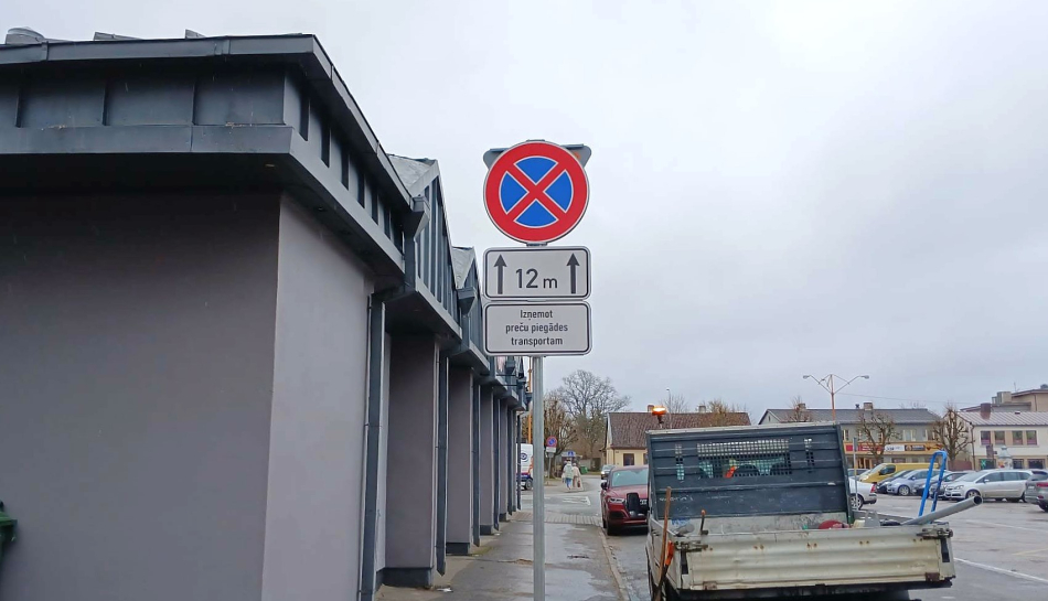 Autovadītāju ievērībai! Izvietotas jaunas ceļazīmes